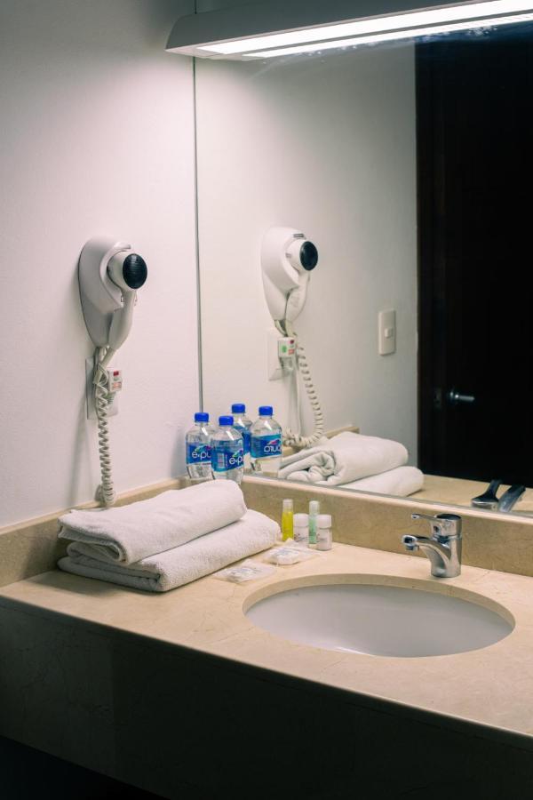 Hotel Caracol Plaza Puerto Escondido  Kültér fotó
