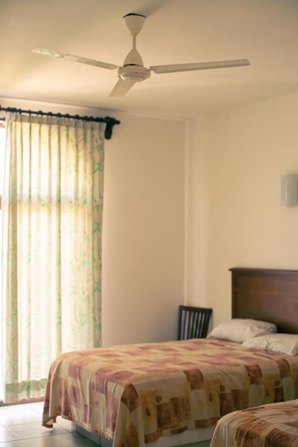 Hotel Caracol Plaza Puerto Escondido  Kültér fotó